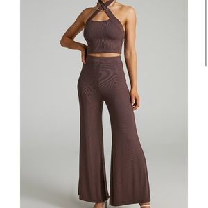 NWT Showpo Sierrah Ribbed Two Piece Set in Chocolate